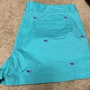 Vineyard vines logo chinos in Tiffany blue 8 worn once, polo white chinos size 8